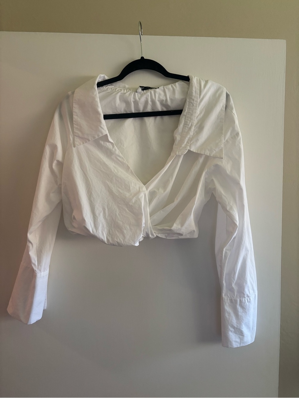 Zara White Cropped Twist Front Button-Down Shirt